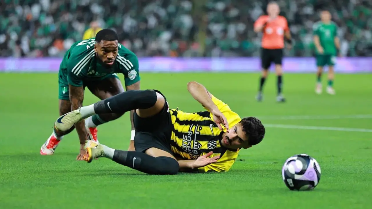 موعد مباراة الاتحاد والأهلي في الدوري السعودي والقنوات الناقلة للمواجهة المرتقبة